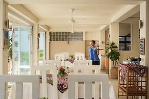 Aquarius on the Beach