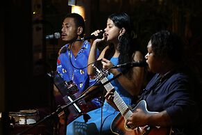 Aquarius on the Beach