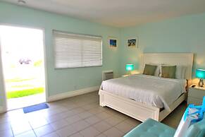 Hollywood Beachside Boutique Suites