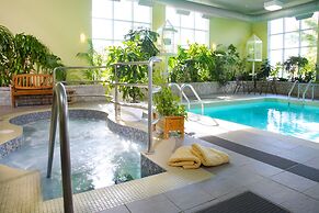 Days Inn by Wyndham Levis