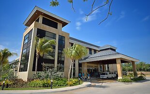 Henann Resort Alona Beach