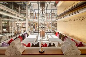 Backstage Boutique Hotel