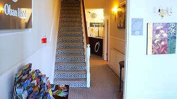 OYO Oban Hotel