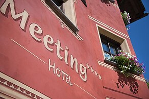 Hotel Meeting