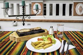 Golden Rest Ecuador