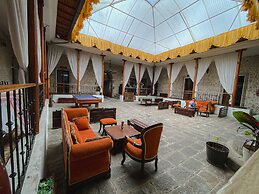 Golden Rest Ecuador