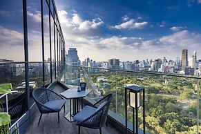 SO/ Bangkok