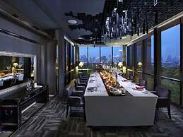 SO/ Bangkok