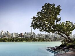 SO/ Bangkok