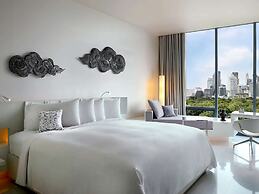 SO/ Bangkok