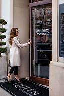 Queen Boutique Hotel