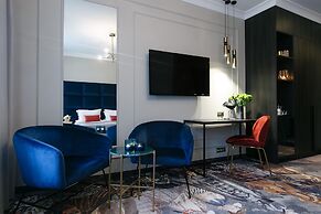 Queen Boutique Hotel