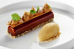 Queen Boutique Hotel