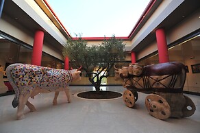 Apollonion Asterias Resort and Spa