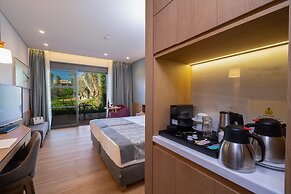 Apollonion Asterias Resort and Spa