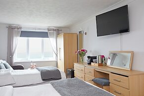 Luccombe Manor Country House Hotel