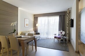 Art & Design Hotel Napura