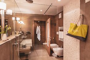 Art & Design Hotel Napura