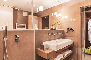 Art & Design Hotel Napura