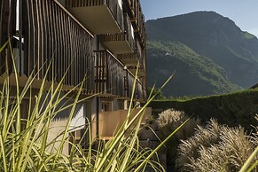 Art & Design Hotel Napura