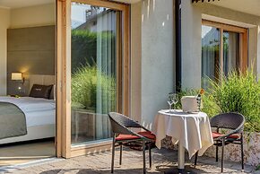 Art & Design Hotel Napura