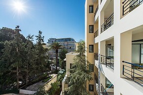 Avra City Boutique Hotel