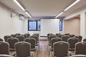 Avra City Boutique Hotel