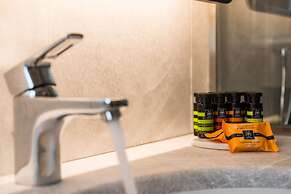 Avra City Boutique Hotel