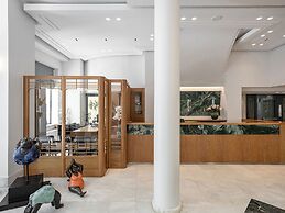 Avra City Boutique Hotel