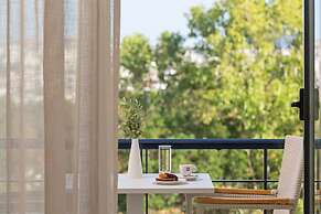 Avra City Boutique Hotel