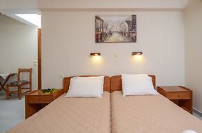 Rena Valetta Studios