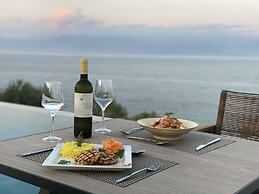 Colonides Beach Hotel