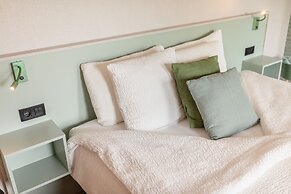 Abalona Hotel & Apartments