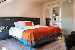 Abalona Hotel & Apartments