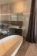 Abalona Hotel & Apartments