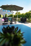 Abalona Hotel & Apartments