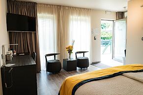 Abalona Hotel & Apartments