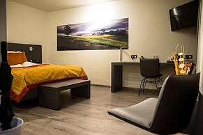 Abalona Hotel & Apartments