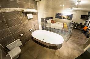 Abalona Hotel & Apartments
