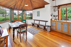 Blackwood Park Cottages