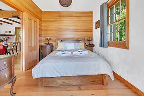 Blackwood Park Cottages