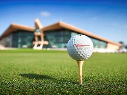 Aparthotel Adagio Abu Dhabi Al Bustan