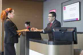 Aparthotel Adagio Abu Dhabi Al Bustan