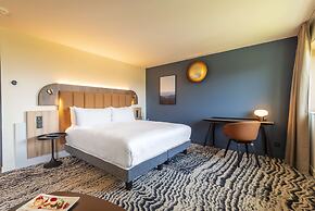 DoubleTree by Hilton Lyon Eurexpo & Spa