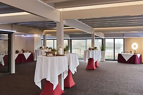 DoubleTree by Hilton Lyon Eurexpo & Spa