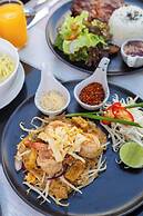The Sea - Cret Hua Hin