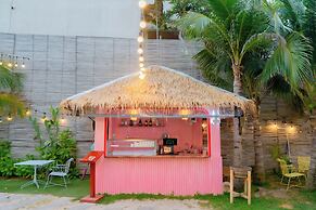 The Sea - Cret Hua Hin