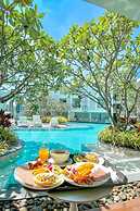 The Sea - Cret Hua Hin
