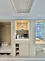 The Sea - Cret Hua Hin