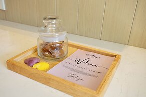 The Sea - Cret Hua Hin